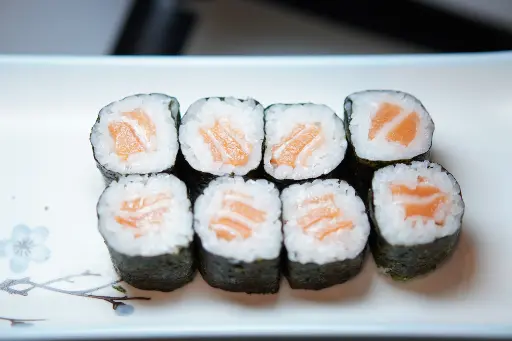 [90] 90.Maki salmón